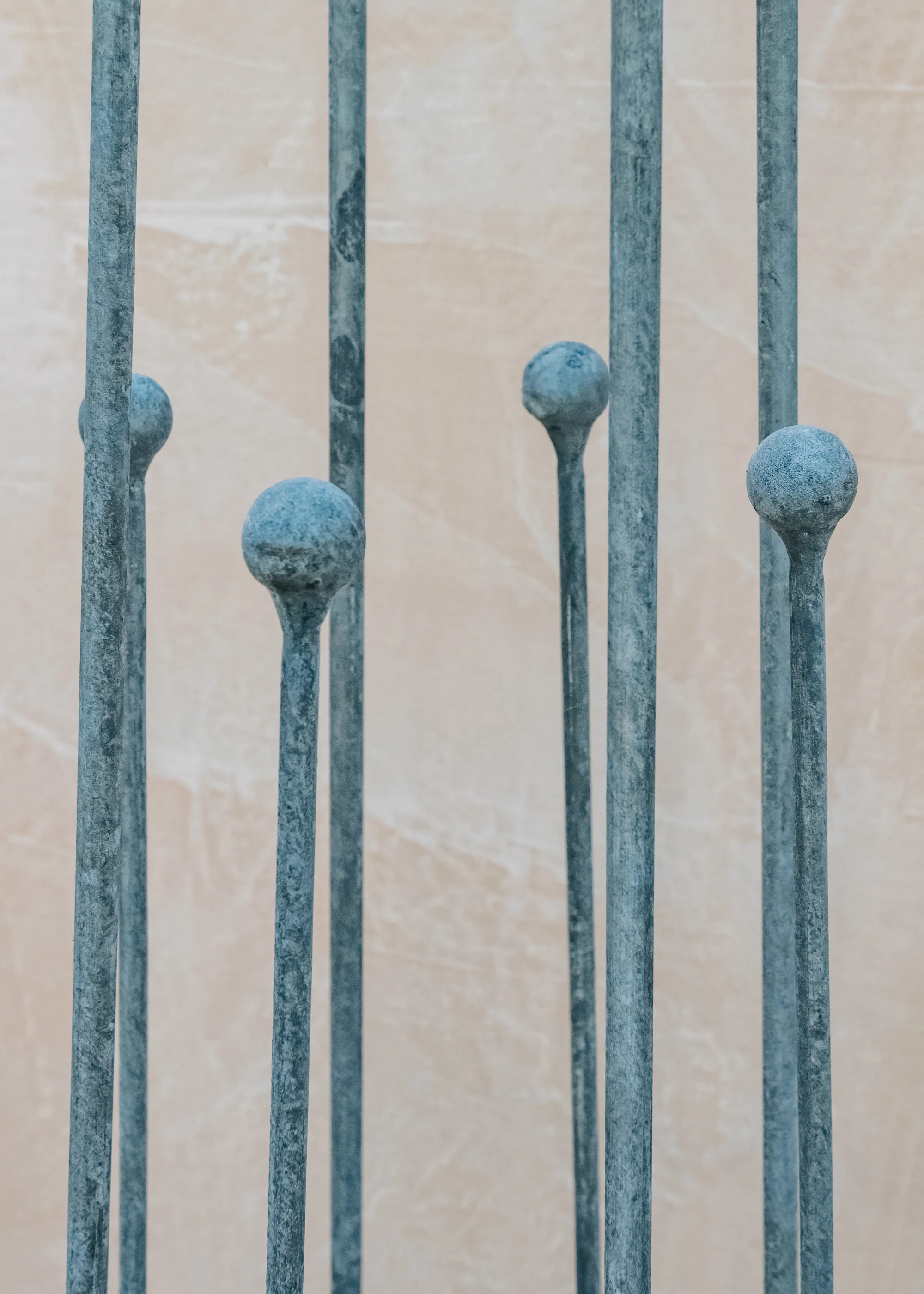 Aston Medium Obelisk - Image 2