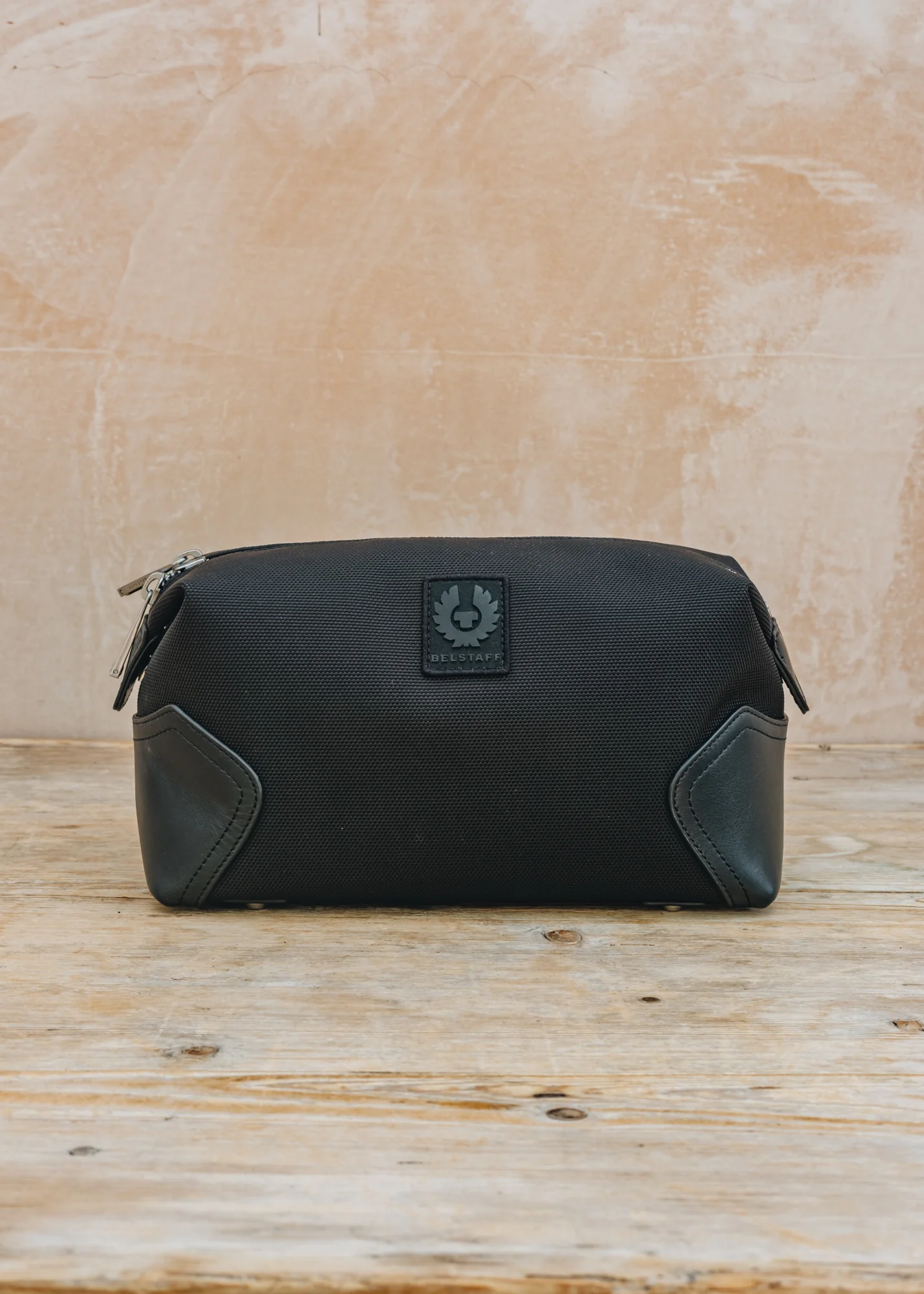 Maclagan Wash Bag in Black