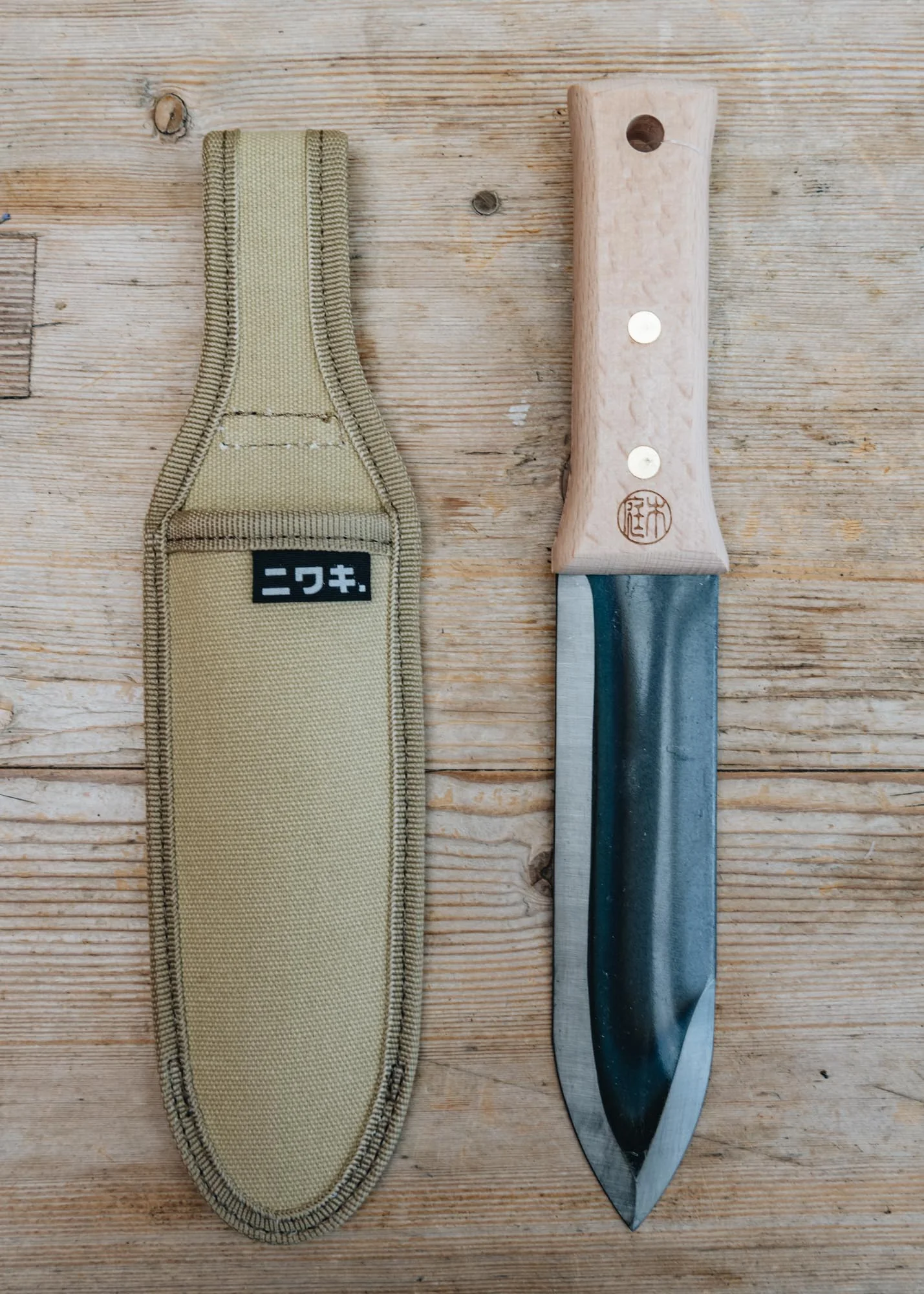 Hori Hori Weeding Trowel with Holster