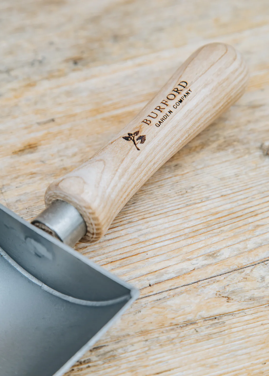 Garden Scoop with Ash Handle - Image 3