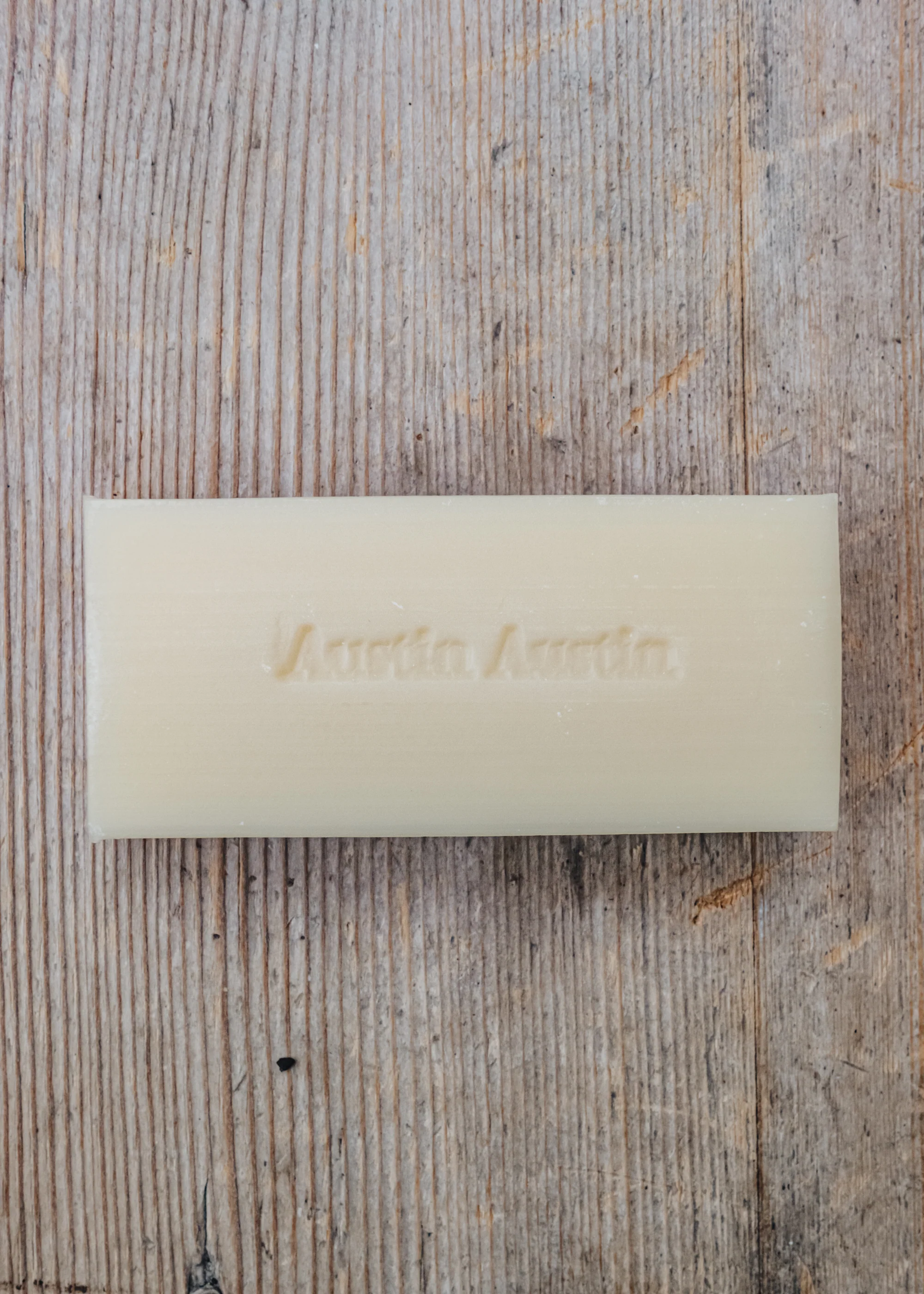 Soap Bar in Cedar Wood and Ylang Ylang - Image 2